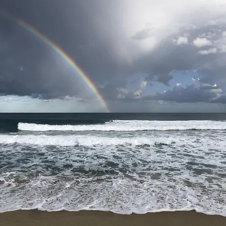 Sublime Vue Pieds Dans L'eau