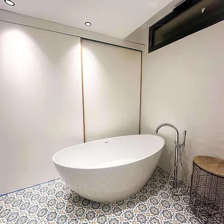 Sublime Vue Pieds Dans L'eau