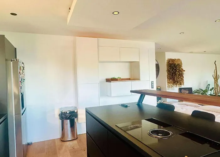 Sublime Vue Pieds Dans L'eau