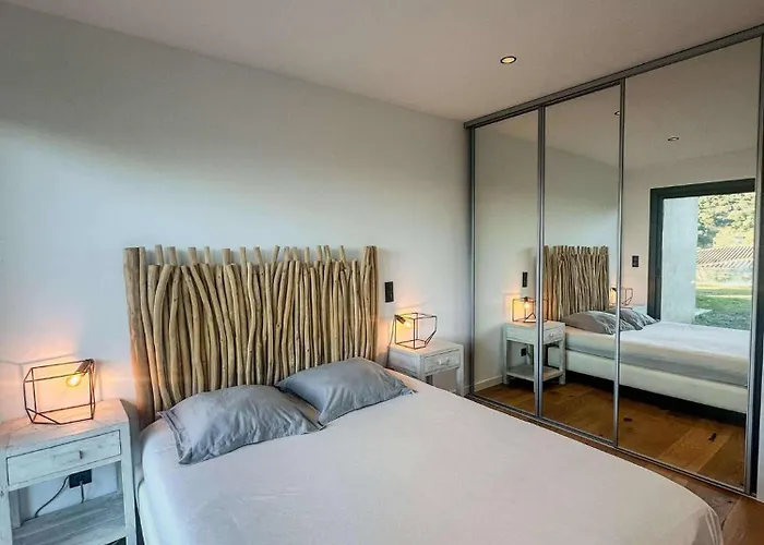 Sublime Vue Pieds Dans L'eau Villa Monticello