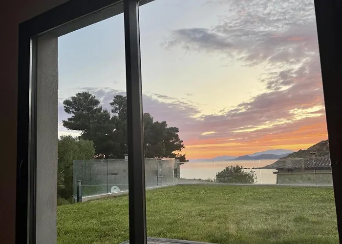 Sublime Vue Pieds Dans L'eau * Monticello